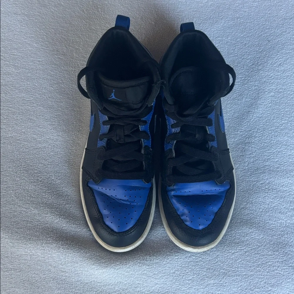 Kids Size 2Y, Nike Jordan 1s, Black and Blue Mid-Top Sneakers - Picture 2 of 8